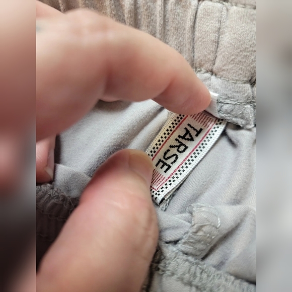 FREE W BUNDLE Tarse jogger pants - Picture 6 of 14